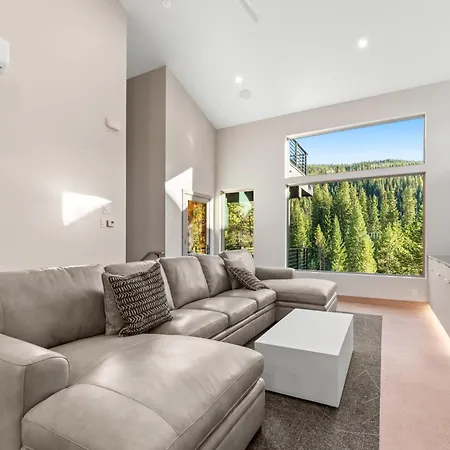 Inas Way Townhomes Unit C By Summit County Mountain Retreats